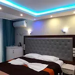 アパートホテル Blue Sea 3*
